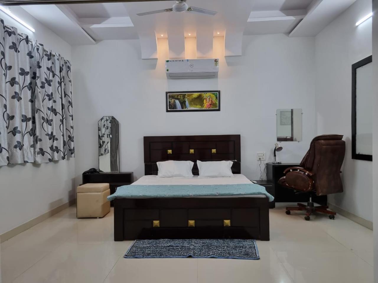 Leela Homestay Jabalpur - Lily - 2 Bhk Luxury Appartment Ngoại thất bức ảnh